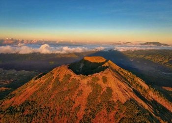 Hiking Mount. Batur